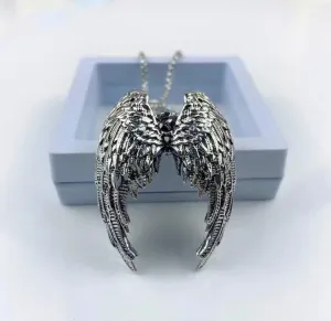Angel wings necklace