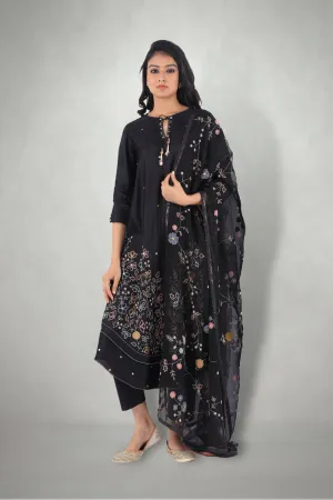 Black  Aari &  Mirror Work Suit Set
