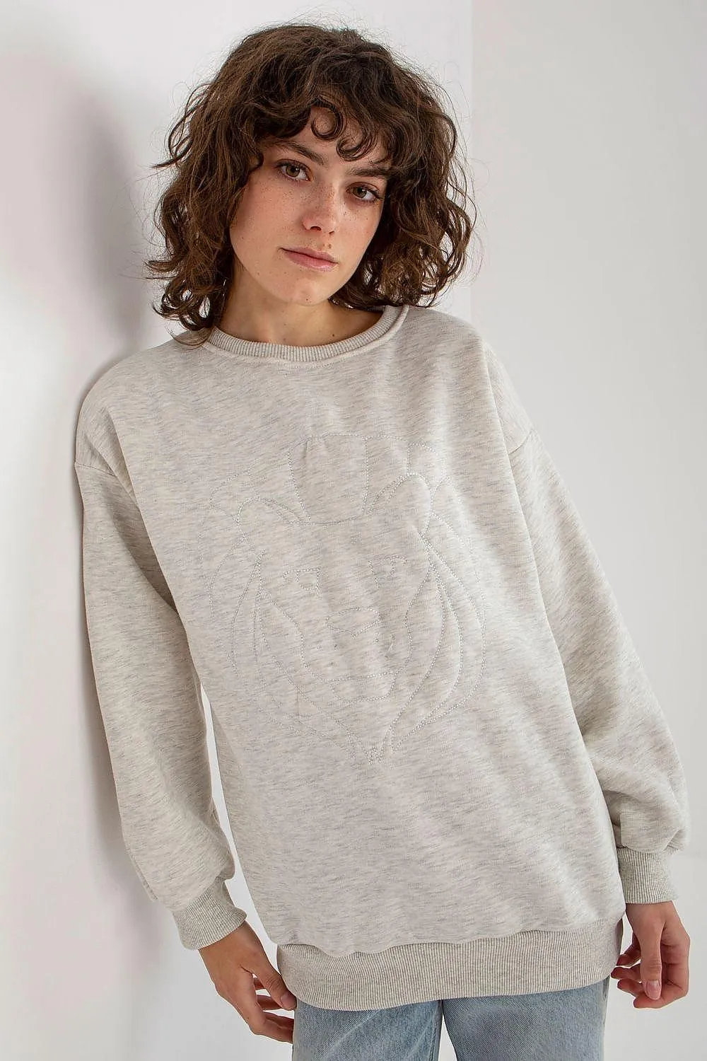Chic Embroidered Cotton-Polyester Sweatshirt - Versatile One Size Fit